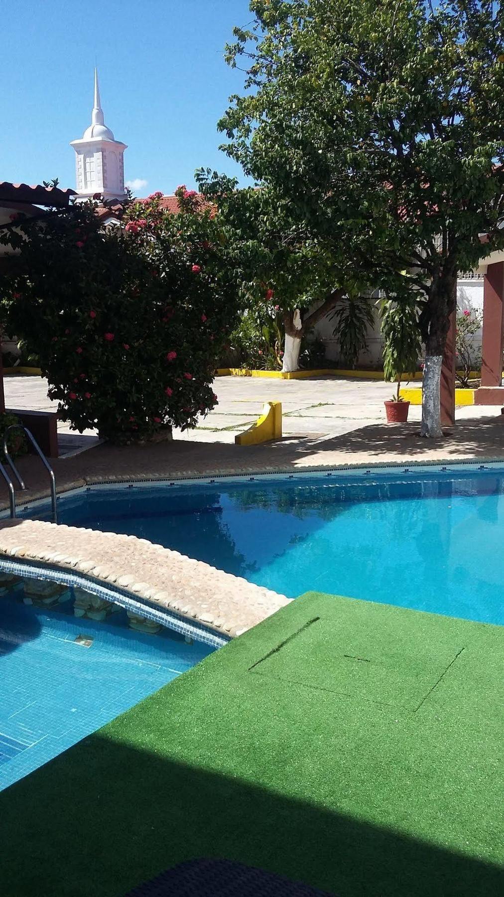 Hotel Mallorca Palenque Εξωτερικό φωτογραφία
